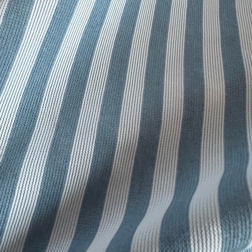 Ann Taylor Striped Blue and White blouse. Puff sleeves. Size Large. - Picture 9 of 10